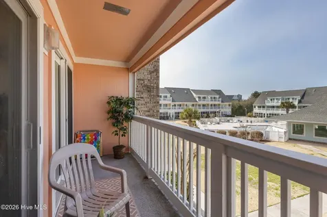 9201 Coast Guard Road Emerald Isle NC 28594