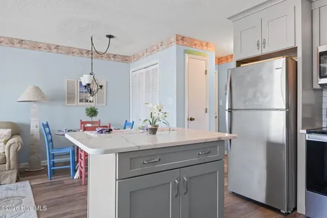 9201 Coast Guard Road Emerald Isle NC 28594