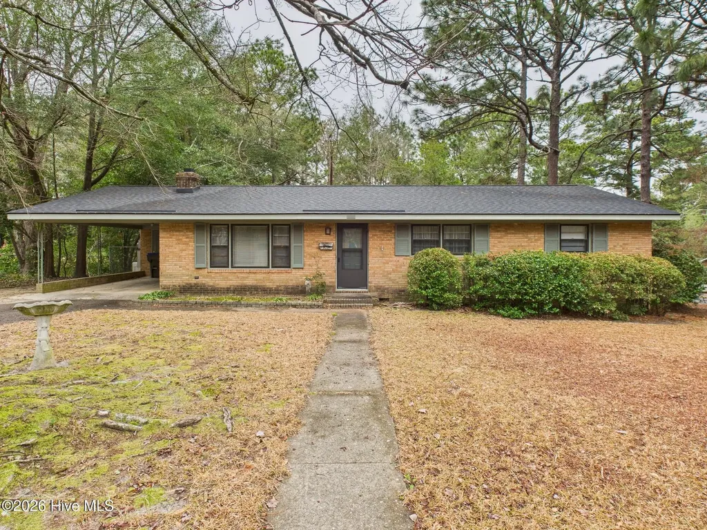550 N Leak Street Southern Pines NC 28387