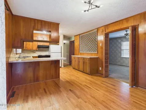 550 N Leak Street Southern Pines NC 28387