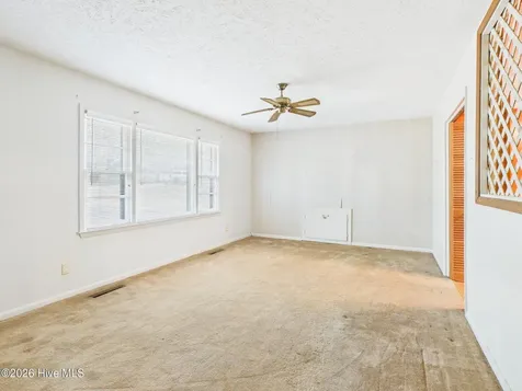 550 N Leak Street Southern Pines NC 28387