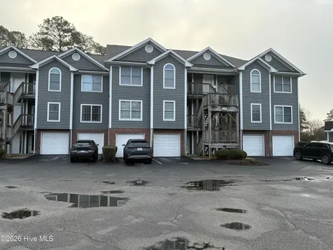 422 Albemarle Boulevard Hertford NC 27944