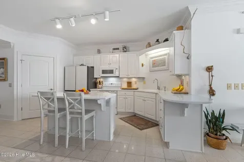 4425 Arendell Street Morehead City NC 28557