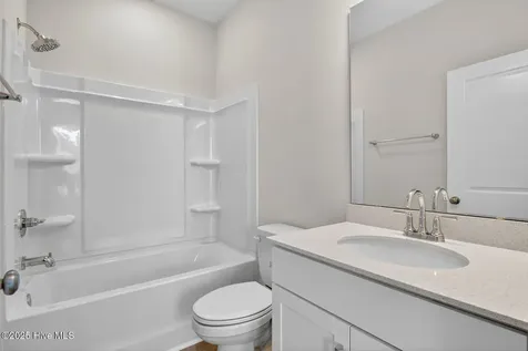 5613 Palm Tree Place Leland NC 28451