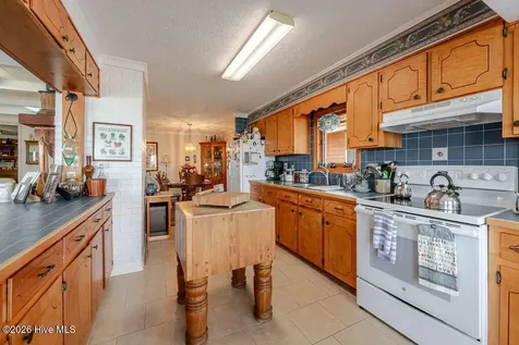 26 Chadwick Place Drive Elizabethtown NC 28337