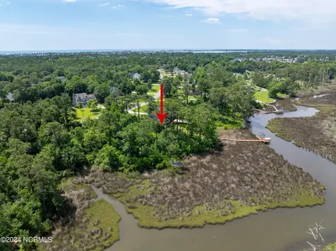 327 Chadwick Shores Drive Sneads Ferry NC 28460