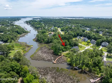 327 Chadwick Shores Drive Sneads Ferry NC 28460