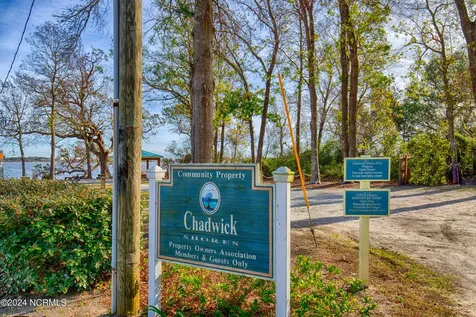 327 Chadwick Shores Drive Sneads Ferry NC 28460