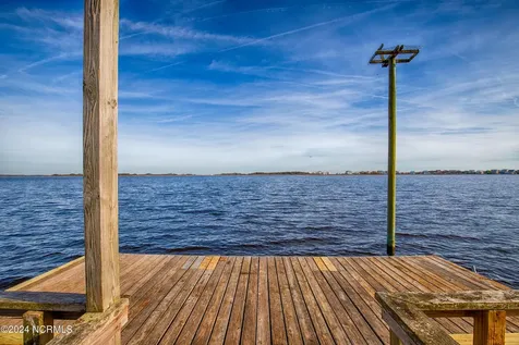 327 Chadwick Shores Drive Sneads Ferry NC 28460