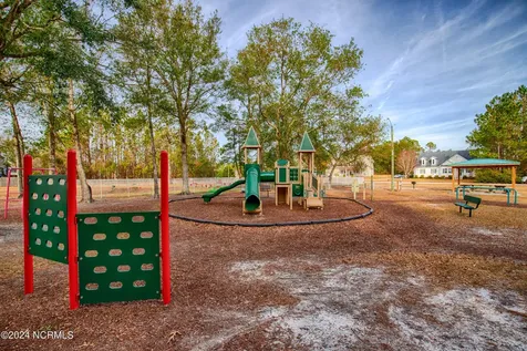 327 Chadwick Shores Drive Sneads Ferry NC 28460
