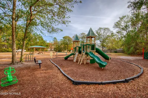327 Chadwick Shores Drive Sneads Ferry NC 28460