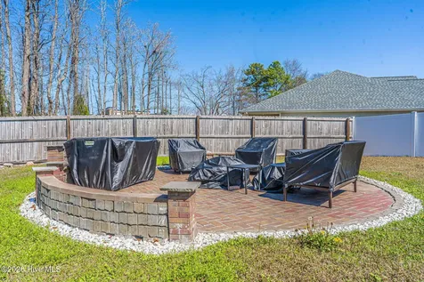 2620 Highpoint Court Fayetteville NC 28304