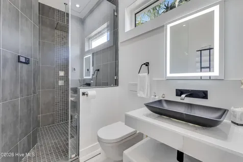809 Inlet View Drive Wilmington NC 28409