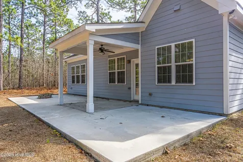 183 Warren Lake Road Aberdeen NC 28315