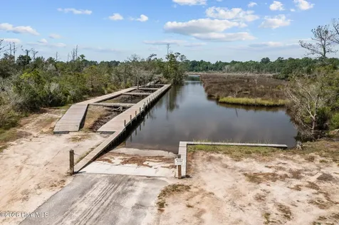110 Sea Level Lane Sneads Ferry NC 28460