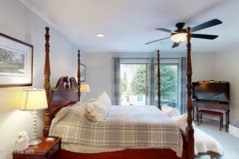 413 Sawgrass Cove Sneads Ferry NC 28460