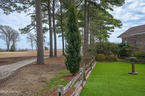 413 Sawgrass Cove Sneads Ferry NC 28460