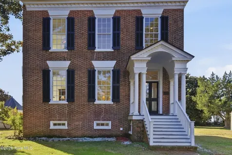 101 Benbury Drive Edenton NC 27932