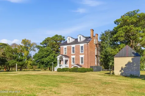101 Benbury Drive Edenton NC 27932