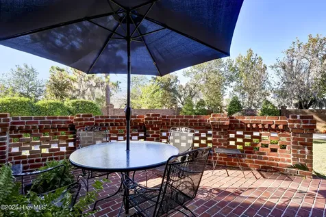 1929 Glen Meade Road Wilmington NC 28403