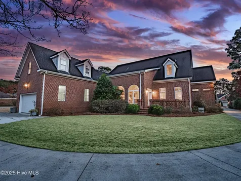 1929 Glen Meade Road Wilmington NC 28403