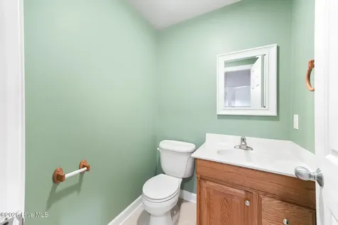 105 Ritter Drive West End NC 27376