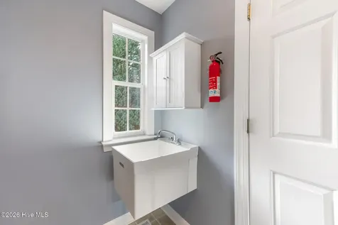 105 Ritter Drive West End NC 27376
