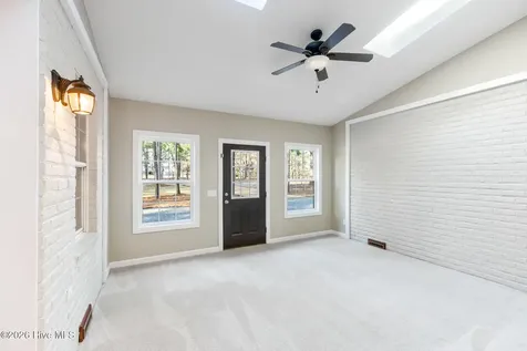 105 Ritter Drive West End NC 27376