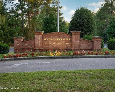 105 Ritter Drive West End NC 27376