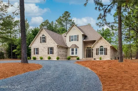 105 Ritter Drive West End NC 27376