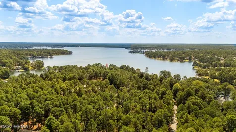 105 Ritter Drive West End NC 27376