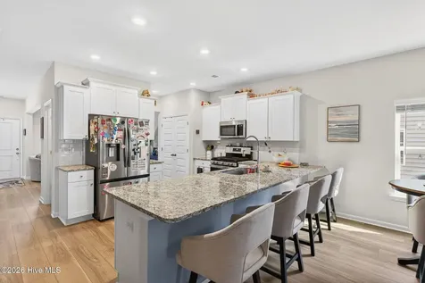 9185 SW Little Osprey Drive Calabash NC 28467