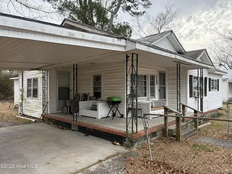 133 Hagar Lane Pollocksville NC 28573