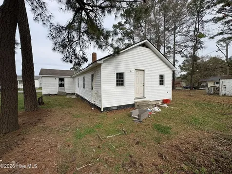 133 Hagar Lane Pollocksville NC 28573