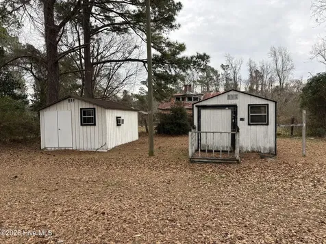 133 Hagar Lane Pollocksville NC 28573