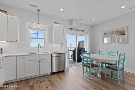 108 W Terminal Boulevard Atlantic Beach NC 28512