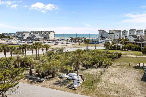 108 W Terminal Boulevard Atlantic Beach NC 28512
