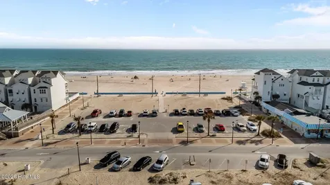 108 W Terminal Boulevard Atlantic Beach NC 28512