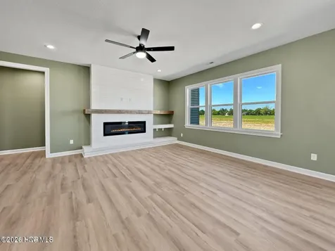 305 Spinnaker Street Elizabeth City NC 27909