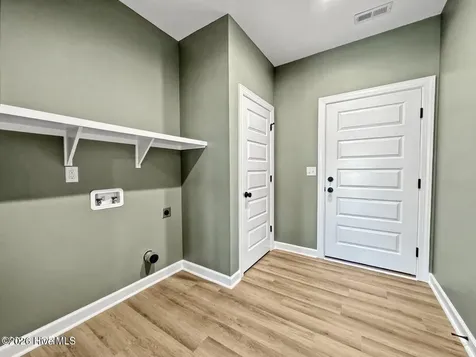 305 Spinnaker Street Elizabeth City NC 27909