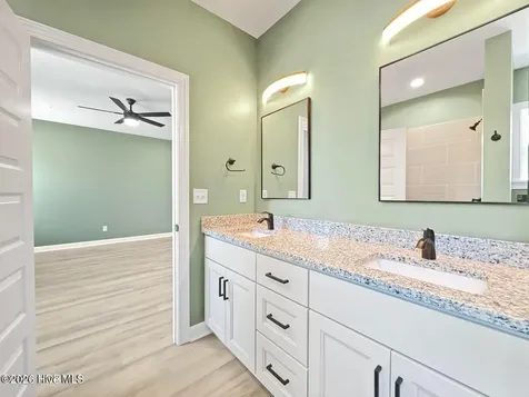 305 Spinnaker Street Elizabeth City NC 27909