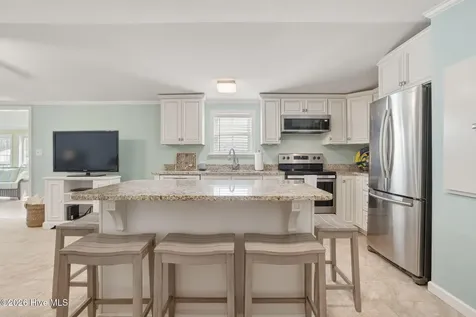 201 Snow Goose Lane Newport NC 28570