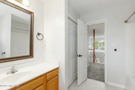 203 Panama Terrace Morehead City NC 28557