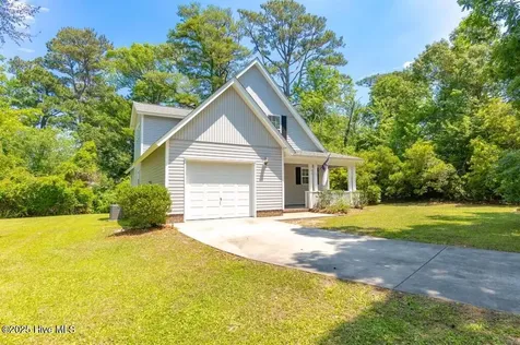 203 Panama Terrace Morehead City NC 28557