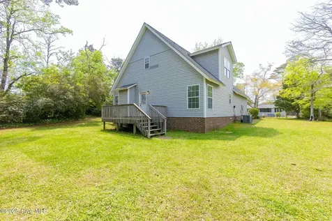 203 Panama Terrace Morehead City NC 28557