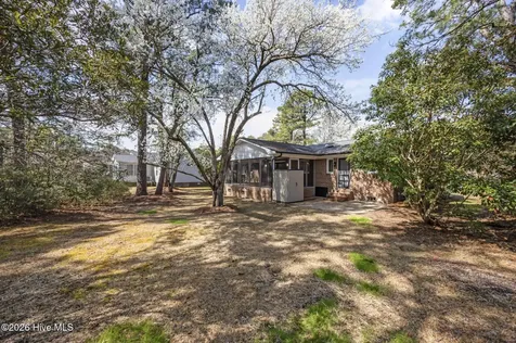 1206 Crows Nest Court New Bern NC 28560