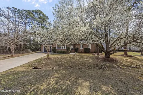 1206 Crows Nest Court New Bern NC 28560