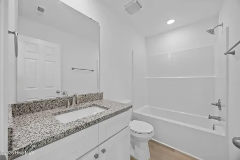 709 W Hayes Street Burgaw NC 28425