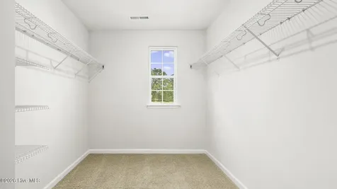 2124 Montalvan Drive Greenville NC 27834