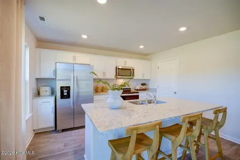 2132 Montalvan Drive Greenville NC 27834